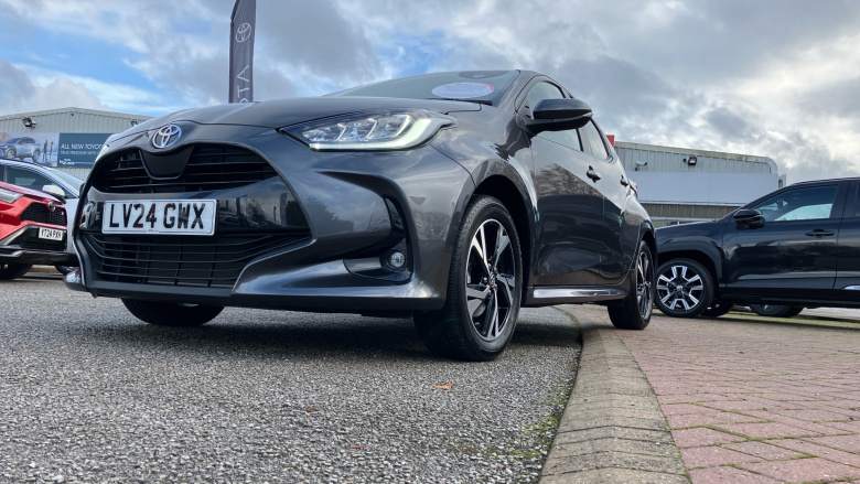 Toyota Yaris 1.5 Hybrid Design 5dr CVT Hybrid Hatchback